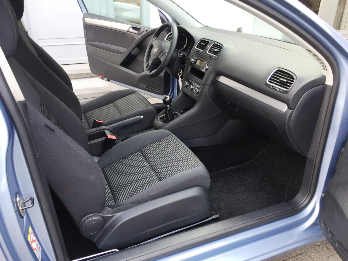 VERKOCHT VW GOLF 1 4 Trendline Benzine Lichtblauw 03 2010 116215 km SPRS Motors