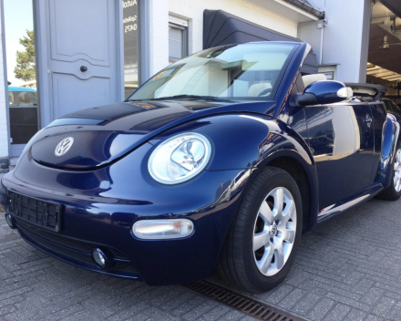 VERKOCHT  VOLKSWAGEN NEW BEETLE CABRIOLET BENZINE / LEDER / ALU / GEKEURD