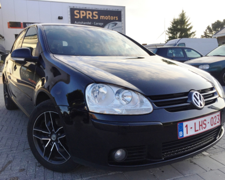 VERKOCHT  VOLKSWAGEN GOLF 5 1,9 TDI  * DSG-BOITE * ALU VELGEN * MISTLAMPEN * CLIMATIC * ZWART METAAL * GEKEURD * GARANTIE