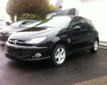 VERKOCHT PEUGEOT 206 2,0GTI * HALF LEDER * ZWART * GEKEURD * GARANTIE