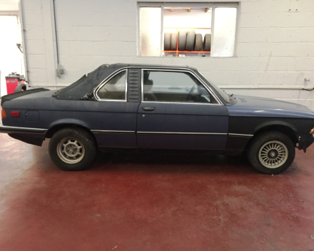 VERKOCHT  BMW E21 323I BAUR  TE RESTAUREREN