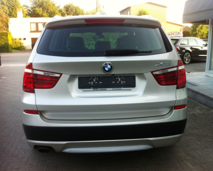 BMW X3  2,0D X-DRIVE FULL OPTION