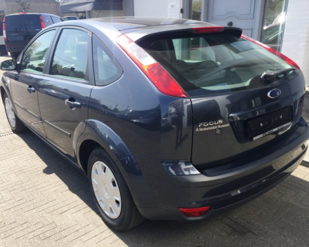 VERKOCHT FORD FOCUS 1600 BENZINE+ AIRCO GEKEURD