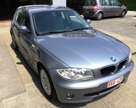 VERKOCHT  BMW 118 D * SCHADEWAGEN VOOR HANDELAAR *