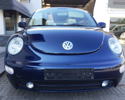 VERKOCHT  VOLKSWAGEN NEW BEETLE CABRIOLET BENZINE / LEDER / ALU / GEKEURD