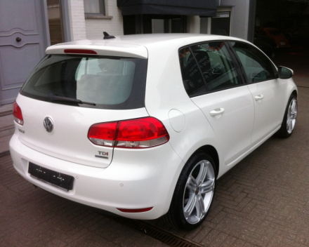 VERKOCHT VOLKSWAGEN GOLF 6 WIT * 5 DEURS * 18&quot; VELGEN * NAVIGATIE * GEKEURD * GARANTIE