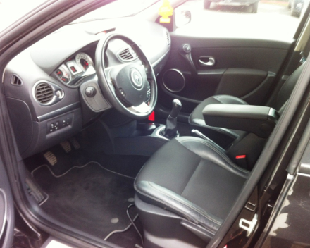 VERKOCHT RENAULT CLIO 1,5DCI * SPORT-UITVOERING * GEKEURD * GARANTIE