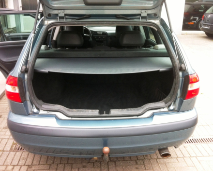 VERKOCHT VOLVO V40 BENZINE  * GEKEURD * GARANTIE