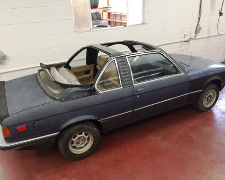 VERKOCHT  BMW E21 323I BAUR  TE RESTAUREREN