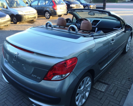 VERKOCHT  PEUGEOT 207  CABRIOLET