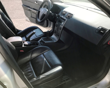 VERKOCHT  VOLVO V50 1,6 D / ZILVER METAAL / ZWART LEDER INTERIEUR / GEKEURD VOOR VERKOOP