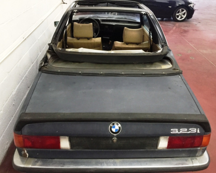 VERKOCHT  BMW E21 323I BAUR  TE RESTAUREREN