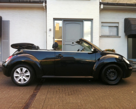 VERKOCHT VOLKSWAGEN NEW BEETLE 1,9TDI * CABRIOLET * SLECHTS 62636 KM * LEDER INTERIEUR * GEKEURD * GARANTIE