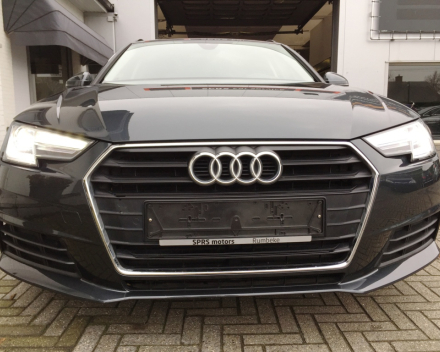 VERKOCHT AUDI A4 NIEUW MODEL 2,0 TDI AVANT / 19&quot; VELGEN / LEDER INTERIEUR / NAVIGATIE / GEKEURD / GARANTIE