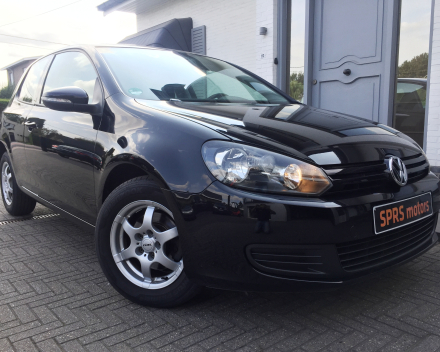 VW GOLF 1,4i Trendline Bezine Zwart - 06/2009 -82728 km