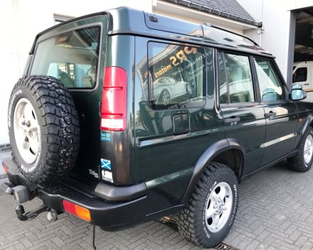 VERKOCHT LANDROVER DISCOVERY II / TD5 / AUTOMAAT / 7 ZITPLAATSEN