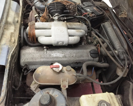 VERKOCHT  BMW E21 323I BAUR  TE RESTAUREREN