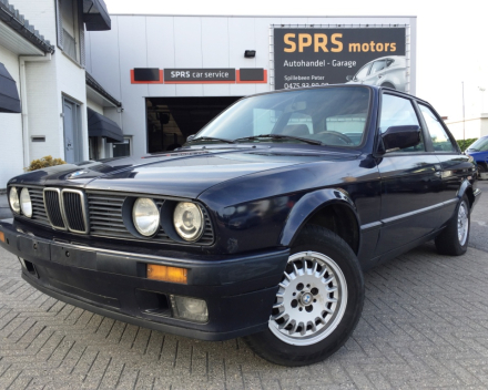 VERKOCHT  BMW E30  318 I COUPE