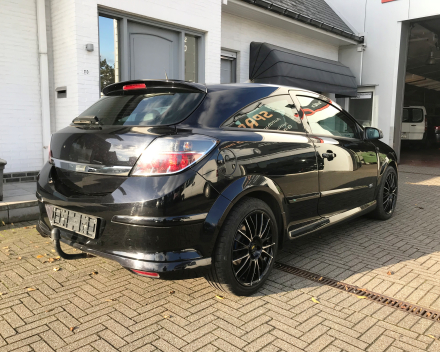 OPEL ASTRA OPC GTC  ZWART METAAL / LEDER / NAVIGATIE / GEKEURD / GARANTIE