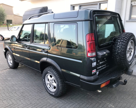 VERKOCHT LANDROVER DISCOVERY II / TD5 / AUTOMAAT / 7 ZITPLAATSEN