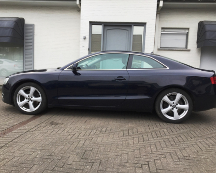 VERKOCHT  AUDI A5 COUPE / 2,0 TDI / LEDER / ALU VELGEN / NAVIGATIE / GEKEURD VOOR VERKOOP