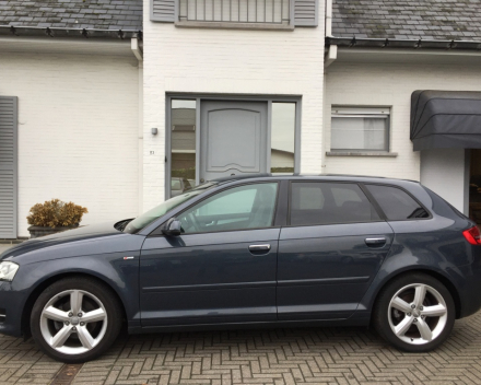 VERKOCHT AUD A3 1,6 TDI  S-LINE / LEDER / ALU / GEKEURD