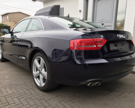 VERKOCHT  AUDI A5 COUPE / 2,0 TDI / LEDER / ALU VELGEN / NAVIGATIE / GEKEURD VOOR VERKOOP