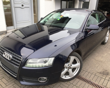 VERKOCHT  AUDI A5 COUPE / 2,0 TDI / LEDER / ALU VELGEN / NAVIGATIE / GEKEURD VOOR VERKOOP