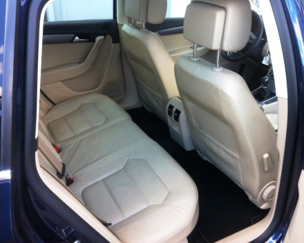 VERKOCHT  VOLKSWAGEN PASSAT FULL OPTION