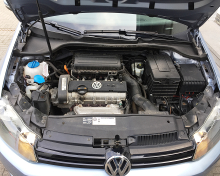 VW GOLF 1,4 Trendline Benzine Lichtblauw - 03/2010 - 116215 km