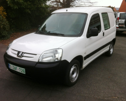 VERKOCHT  PEUGEOT PARTNER 07/07/2006  103823 KM GEKEURD VOOR VERKOOP + GARANTIE