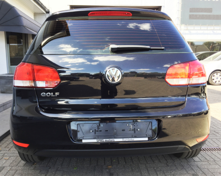 VERKOCHT  VOLKSWAGEN GOLF 6 1,4 BENZINE / ALU VELGEN / DIGITALE AIRCO / ZWART / GEKEURD VOOR VERKOOP + GARANTIE