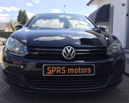 VERKOCHT  VOLKSWAGEN GOLF 6 1,4 BENZINE / ALU VELGEN / DIGITALE AIRCO / ZWART / GEKEURD VOOR VERKOOP + GARANTIE