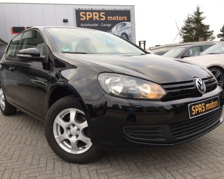 VW GOLF 1,4i Trendline Bezine Zwart - 09/2009 -73902 km