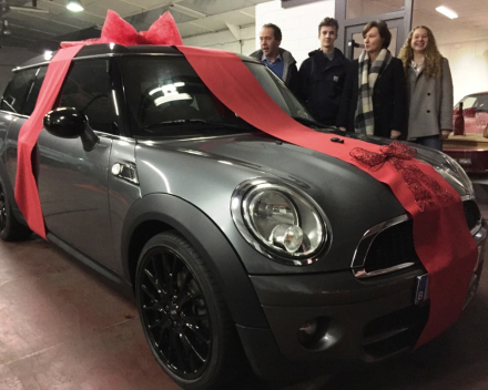 VERKOCHT MINI CLUBMAN DIESEL COOPER WORKS-VELGEN &quot;IN CADEAUVERPAKKING VOOR VERJAARDAG&quot;