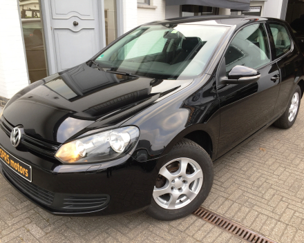 VW GOLF 1,4i Trendline Bezine Zwart - 09/2009 -73902 km