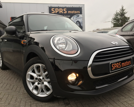 VERKOCHT MINI 1,2 BENZINE NIEUW MODEL / NAVIGATIE / ZWART / SLECHTS 24187 KM