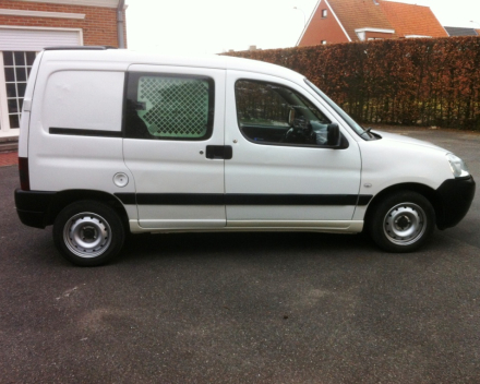 VERKOCHT  PEUGEOT PARTNER 07/07/2006  103823 KM GEKEURD VOOR VERKOOP + GARANTIE