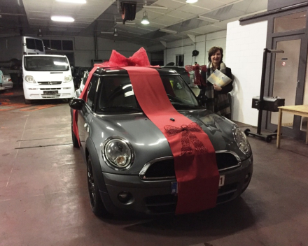 VERKOCHT MINI CLUBMAN DIESEL COOPER WORKS-VELGEN &quot;IN CADEAUVERPAKKING VOOR VERJAARDAG&quot;