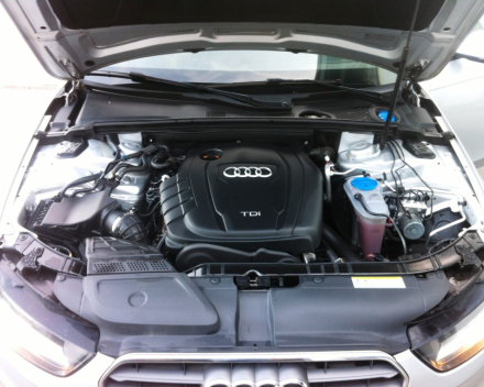 VERKOCHT   AUDI A4  2,0 TDI AVANT