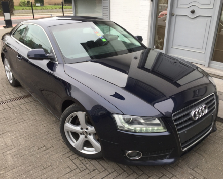 VERKOCHT  AUDI A5 COUPE / 2,0 TDI / LEDER / ALU VELGEN / NAVIGATIE / GEKEURD VOOR VERKOOP