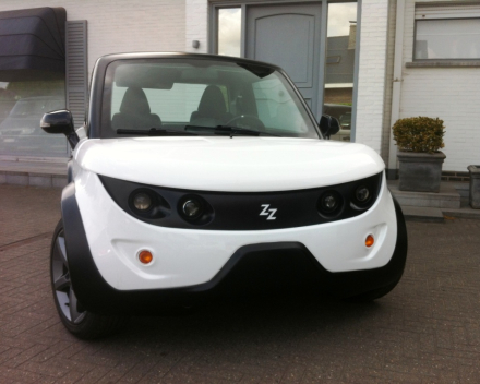 VERKOCHT  TAZZARI ZERO * VOLLEDIG ELEKTRISCHE VOERTUIG *  LEDER INTERIEUR * SLECHTS 5918 KM * BJ 08/02/2013 