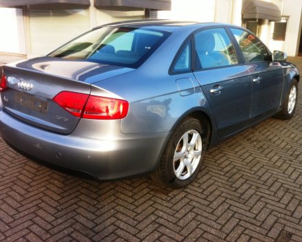 VERKOCHT AUDI A4 2,0TDI * AUTOMAAT * ENKEL HANDELAAR