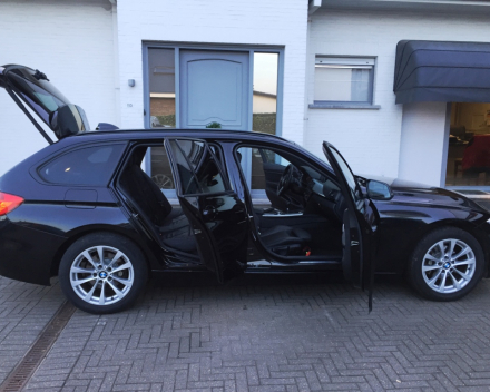 VERKOCHT  BMW 318 D M-PACK + LEDER + NAVIGATIE