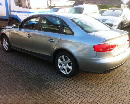 VERKOCHT AUDI A4 2,0TDI * AUTOMAAT * ENKEL HANDELAAR