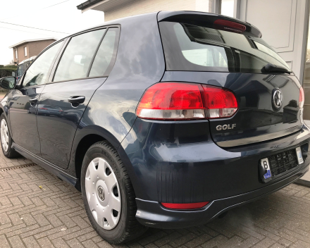 VERKOCHT  VOLKSWAGEN GOLF 6 1,6TDI   17/06/2012  181240 KM OVERNAME ONGEVALWAGEN HANDELAAR !