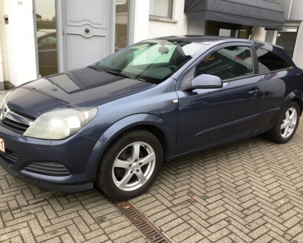 VERKOCHT OPEL ASTRA GTC 1,3 CDTI  / GEKEURD VOOR VERKOOP