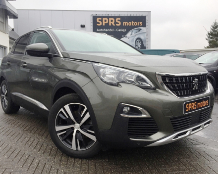 VERKOCHT  PEUGEOT 3008 NIEUW / NOG NIET INGESCHREVEN