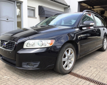 VERKOCHT  VOLVO V50 2,0 DIESEL / LEDER / ALU VELGEN / GEKEURD VOOR VERKOOP