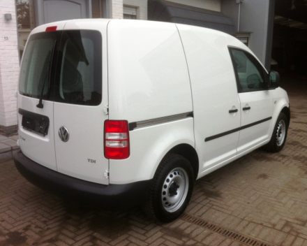 VERKOCHT  VOLKSWAGEN CADDY  * SLECHTS 8501 KM ! * 07/04/2015 * LICHTE VRACHTWAGEN * GEKEURD * GARANTIE